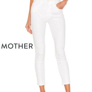 MOTHER WHITE JEANS. THE LOOKER CROP IN SIZE 27